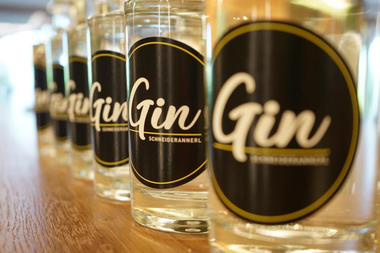 Weingut Buschenschank Schneiderannerl Gleinstatten Bagian luar foto